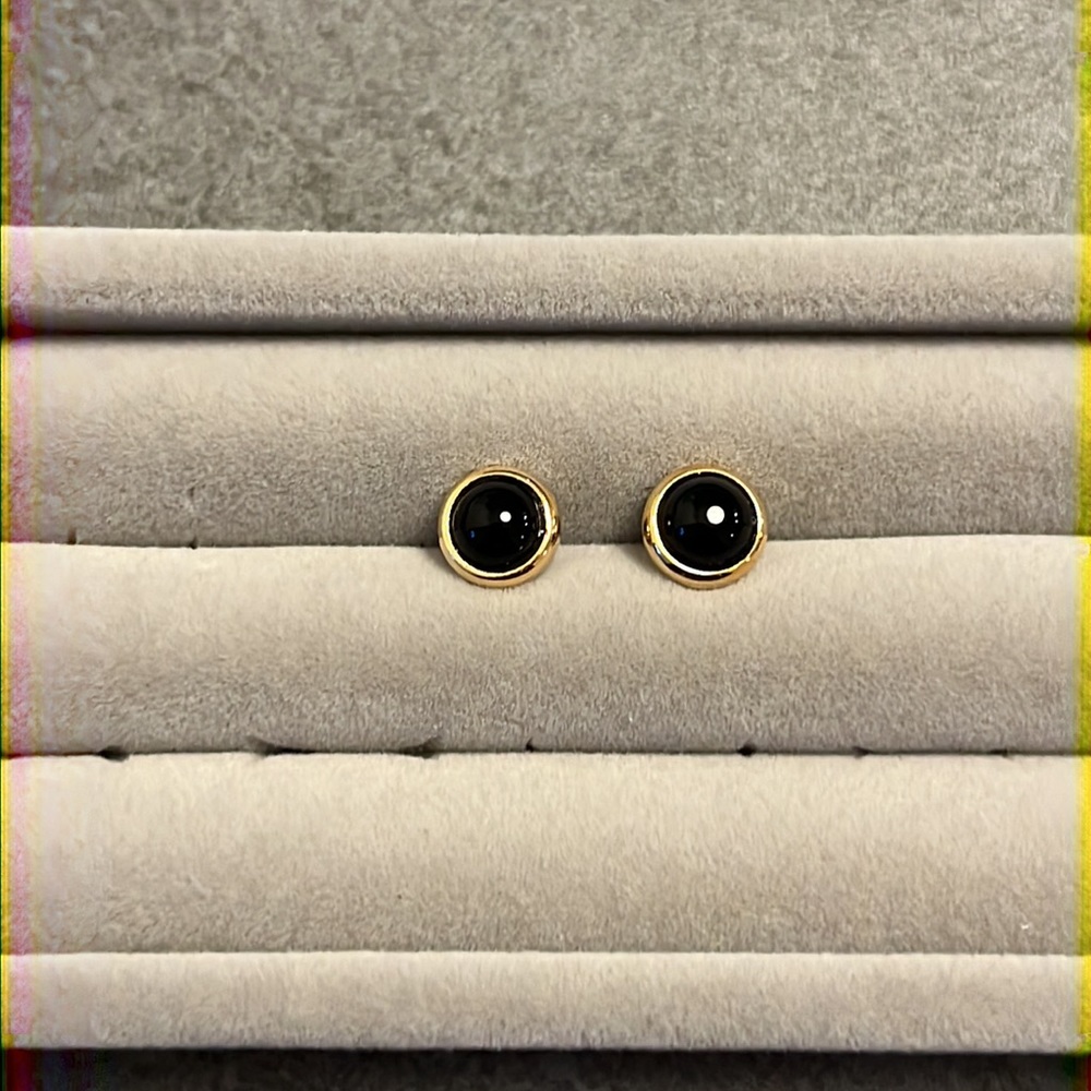 aurate New York Black Stone Circle Earring 14k